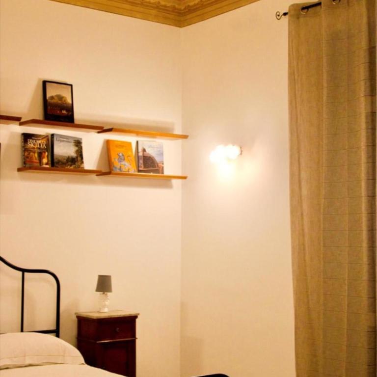 Le Suite Vintage del Corso - Deluxe Double Room with Balcony - 4