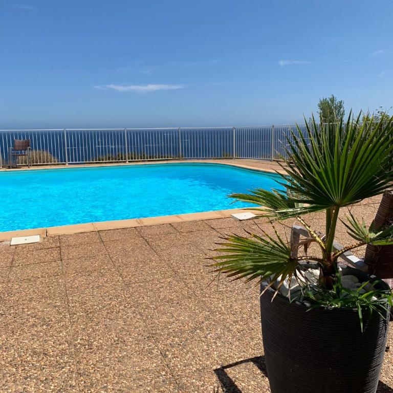 Logement A Nepita splendide vue mer avec piscine - Maison 2 Chambres - 55