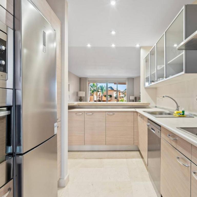 Relaxing Apartment in Bel-Air with Shared Pool - Minutes from the Beach - Apartamento - 9