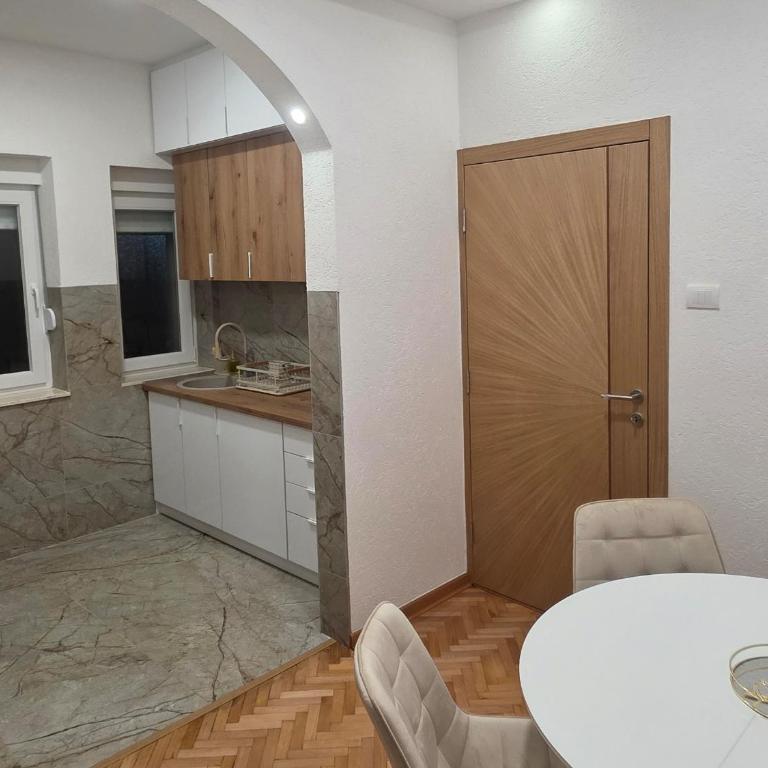 Apartman Atelier Trebinje - Centar - One-Bedroom Apartment - 10