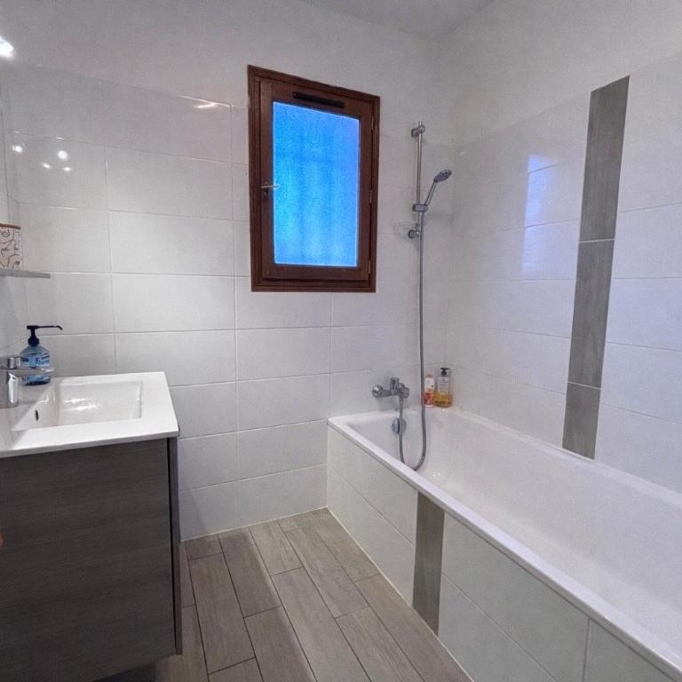 La Bulle des Sablettes, Maison avec Jacuzzi, Jardin & Mer à pied - Maison 2 Chambres - 9
