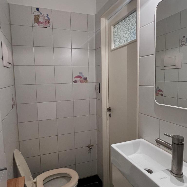 Amplio 4 ambientes a pasos de Av Cabildo - Apartamento de 3 dormitorios - 10