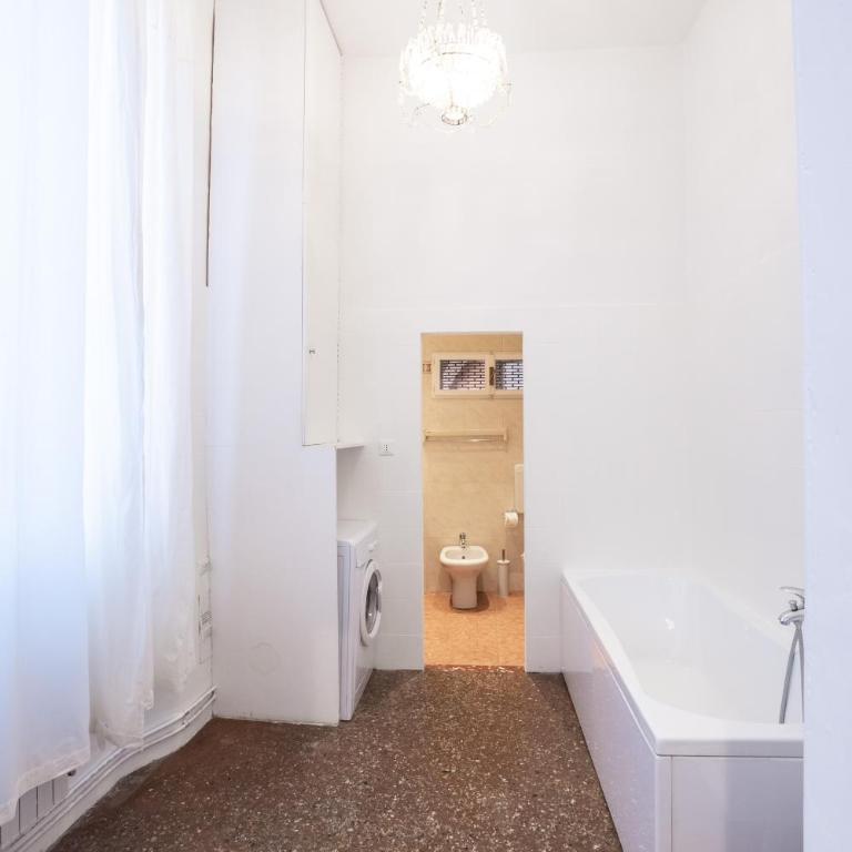 Realkasa Musei Apartment - Two-Bedroom Apartment - 26