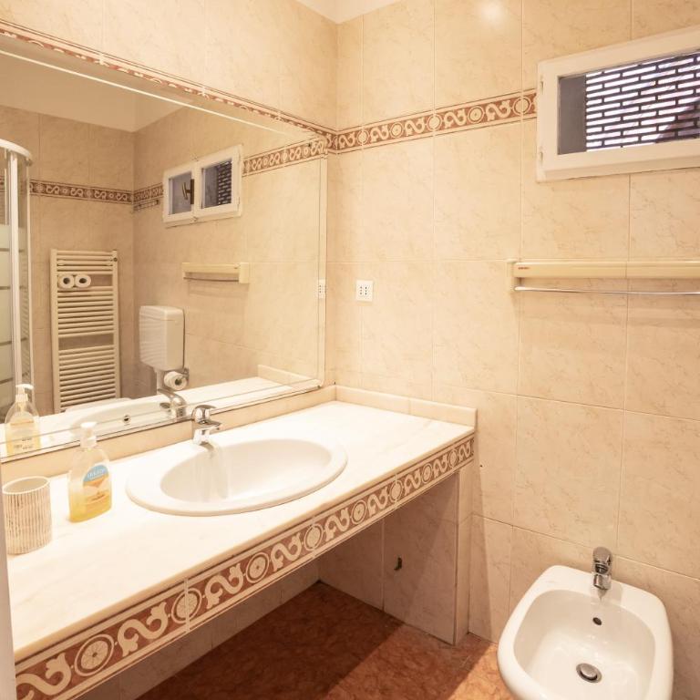 Realkasa Musei Apartment - Two-Bedroom Apartment - 29