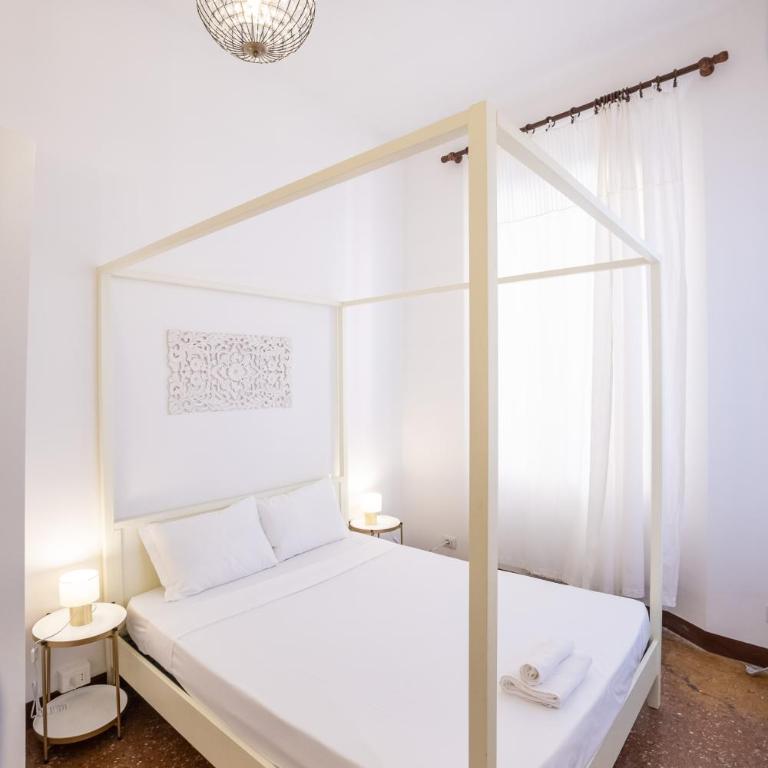 Realkasa Musei Apartment - Two-Bedroom Apartment - 23
