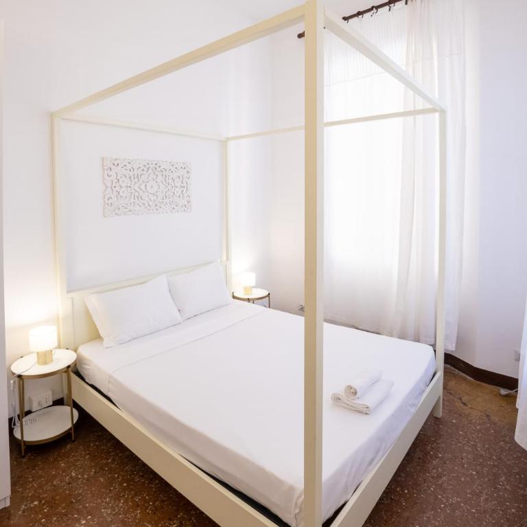 Realkasa Musei Apartment - Two-Bedroom Apartment - 22