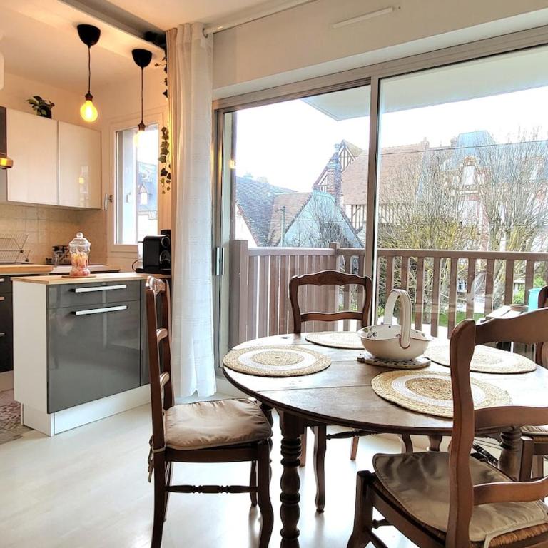 Cabourg, à deux pas de la mer et du centre, tout à pied - Appartamento con 2 Camere da Letto - 1