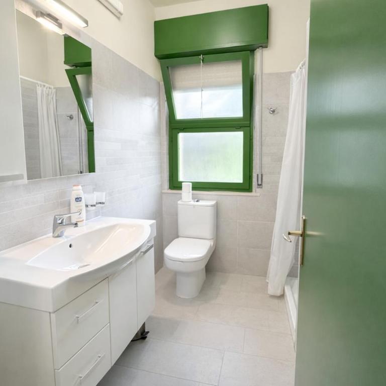 Pineta Green Retreat near the sea - Three-Bedroom Apartment - 4