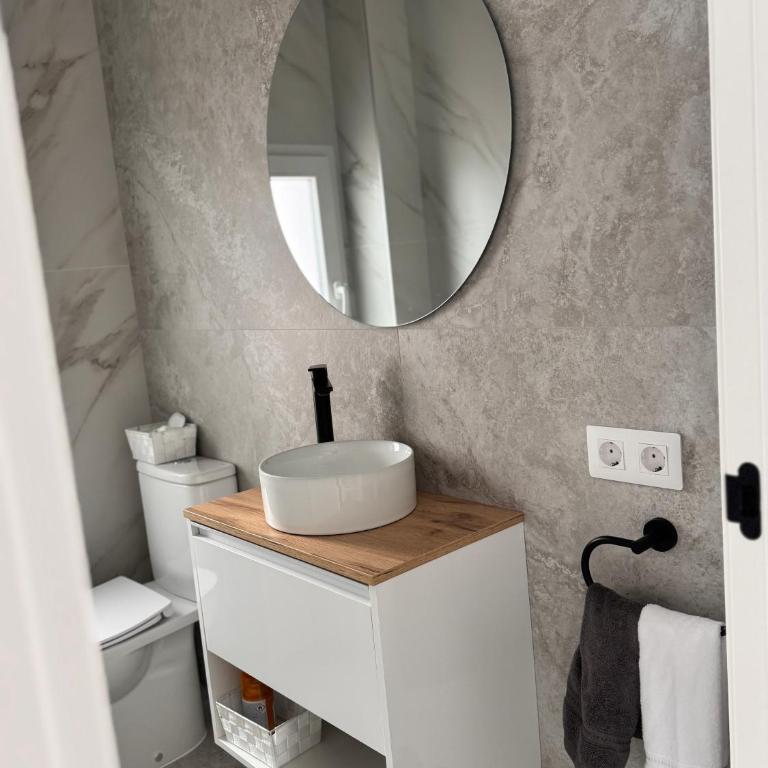 Casa Benicasim - Three-Bedroom House - 17