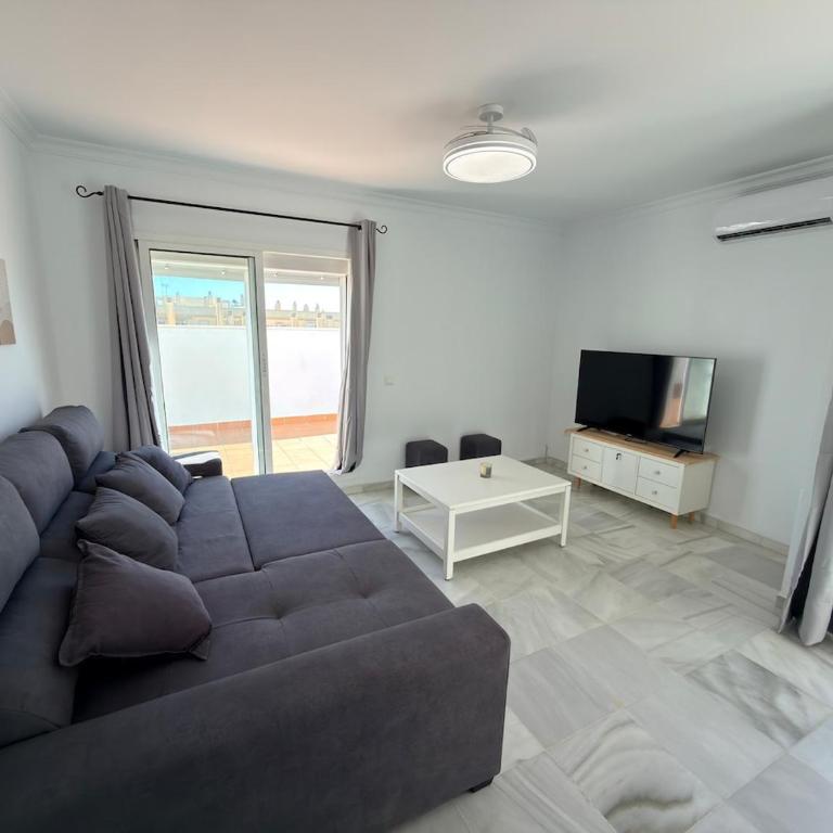 Ático La Victoria, 36mt, Terraza, Garaje - Apartamento de 1 dormitorio - 1