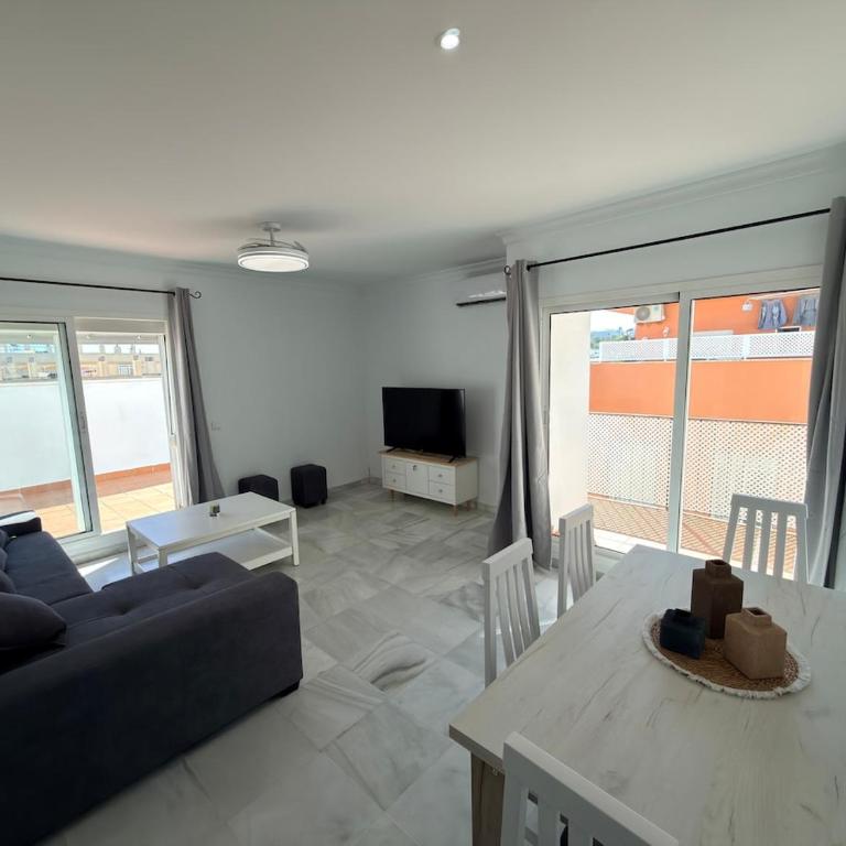 Ático La Victoria, 36mt, Terraza, Garaje - Apartamento de 1 dormitorio - 27