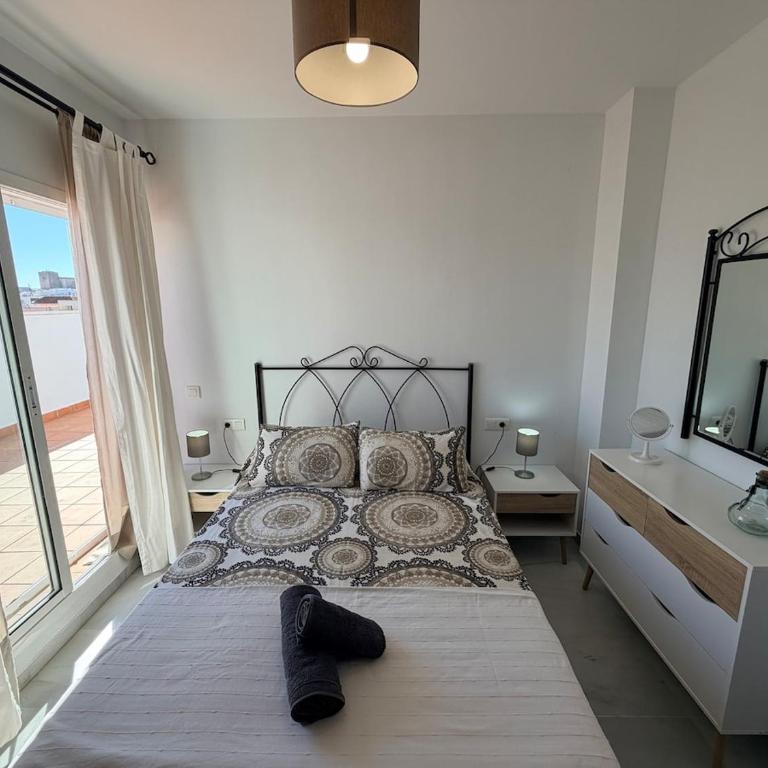 Ático La Victoria, 36mt, Terraza, Garaje - Apartamento de 1 dormitorio - 40