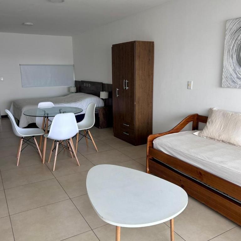 Mono Balcón Vista al Río Nª 608, Colonia del Sacramento - Apartment - 2