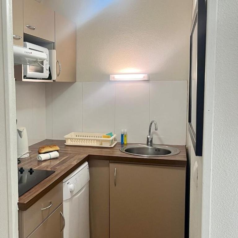 F2 confortable pour 4 personnes 222 Résidence Les Chalets d'Ax - Appartement 3 Chambres - 7