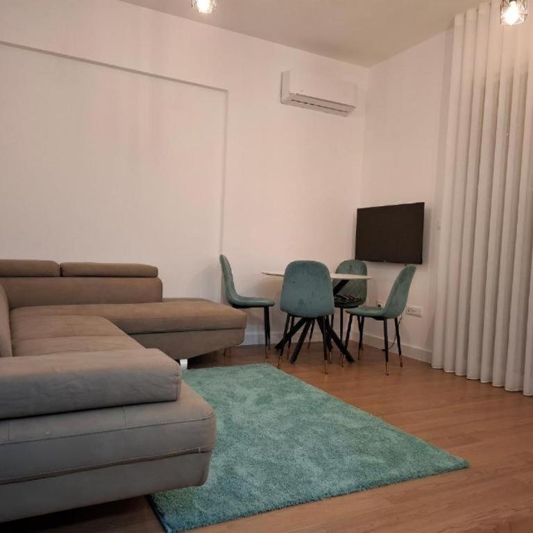 Ari Mare - One-Bedroom Apartment - 1
