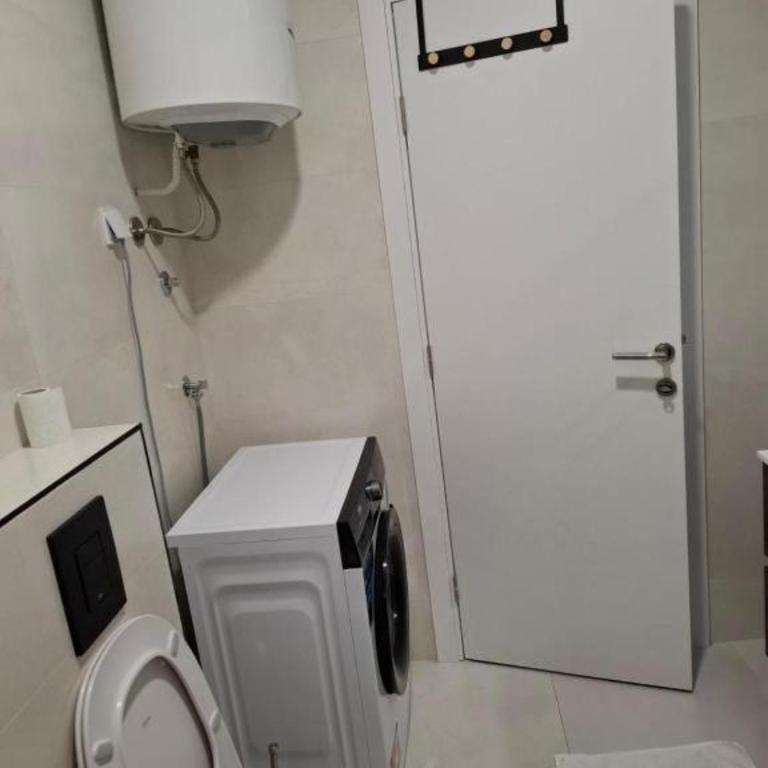 Ari Mare - One-Bedroom Apartment - 5
