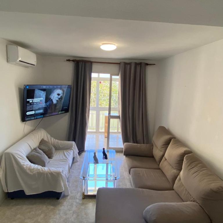 Apartamento cerca del mar - Three-Bedroom Apartment - 1