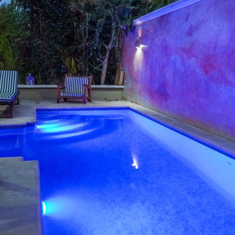 La Hacienda - Studio with Pool View - 2