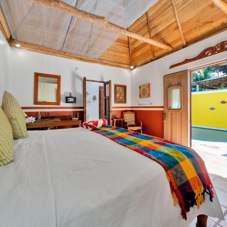 La Hacienda - Studio with Pool View - 9