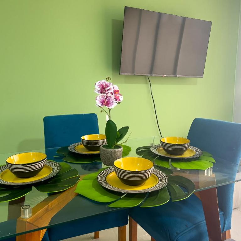 Baluarte del Caribe by J&D Stays - Three-Bedroom Deluxe Apartment - 2
