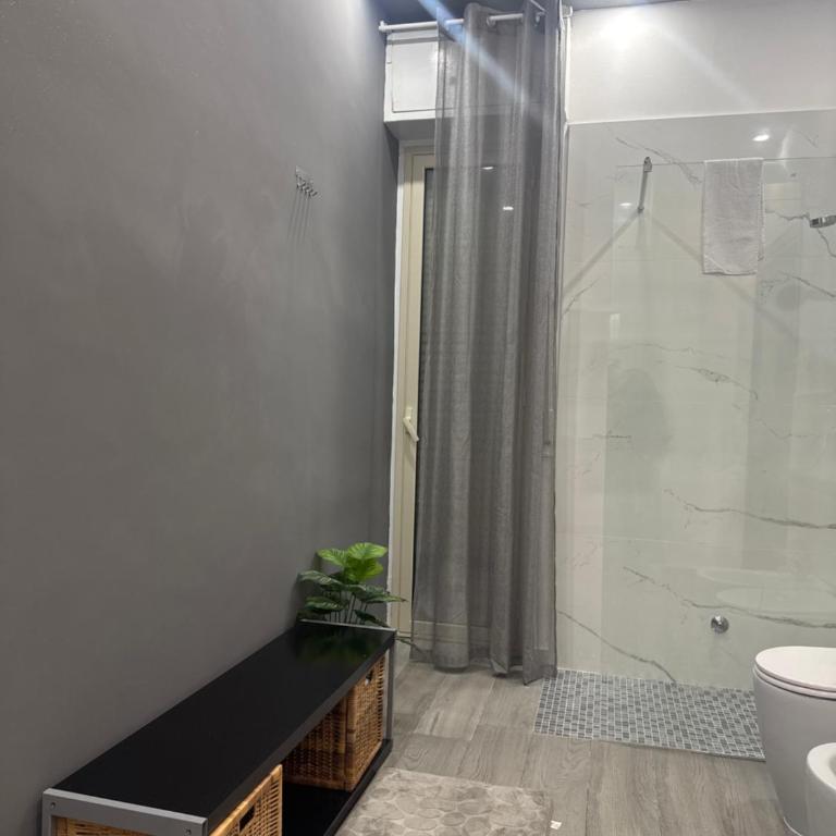 Europa INN - Deluxe Double Room with Shower - 3