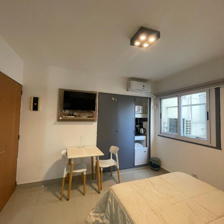 Monoambiente cálido y funcional en Almagro - One-Bedroom Apartment - 9