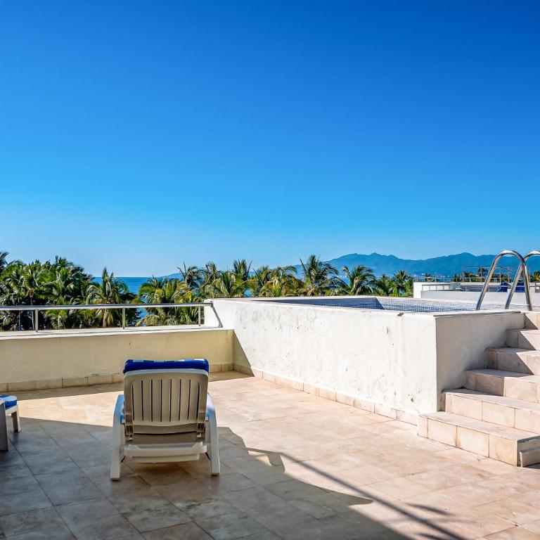 Ocean-view penthouse with private plunge pool & terrace, resort pool - Casa - 33