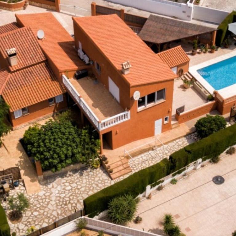 Villa Tinto Verano 8 PAX - Casa - 11
