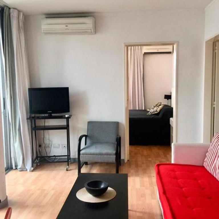 Apartamentos de Maria en Martinez! Av Libertador con Patio! - Apartamento con balcón - 3