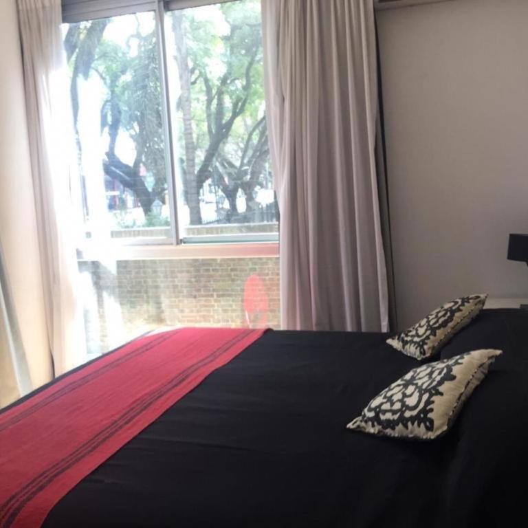 Apartamentos de Maria en Martinez! Av Libertador con Patio! - Apartamento con balcón - 5