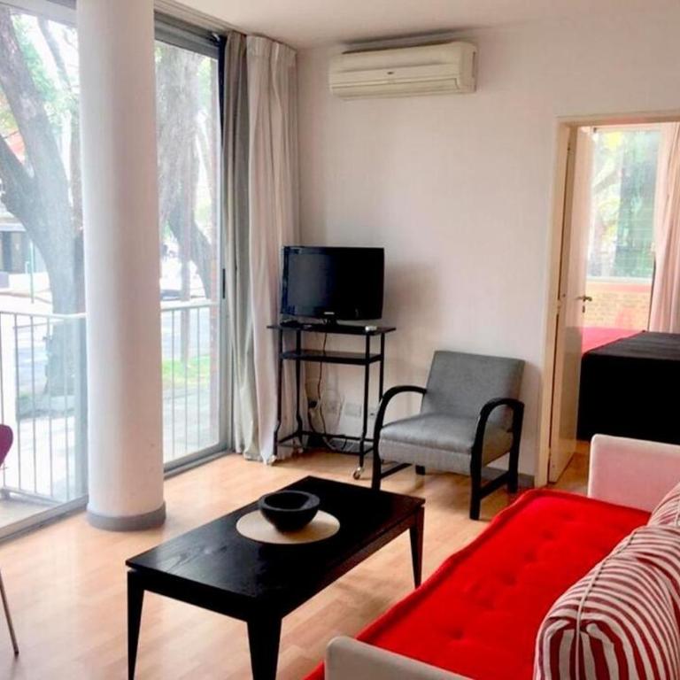 Apartamentos de Maria en Martinez! Av Libertador con Patio! - Apartamento con balcón - 6