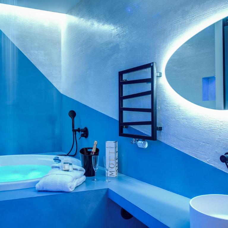 Luxury Wellness SPA Apartment with Jacuzzi & free parking - Appartamento con 2 Camere da Letto e Vasca Idromassaggio - 27