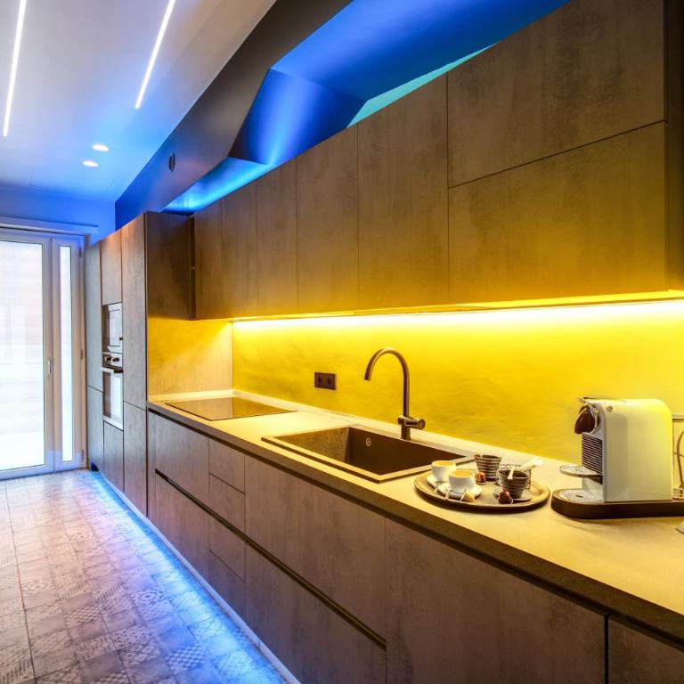 Luxury Wellness SPA Apartment with Jacuzzi & free parking - Appartamento con 2 Camere da Letto e Vasca Idromassaggio - 48