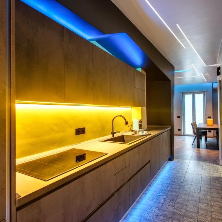 Luxury Wellness SPA Apartment with Jacuzzi & free parking - Appartamento con 2 Camere da Letto e Vasca Idromassaggio - 9