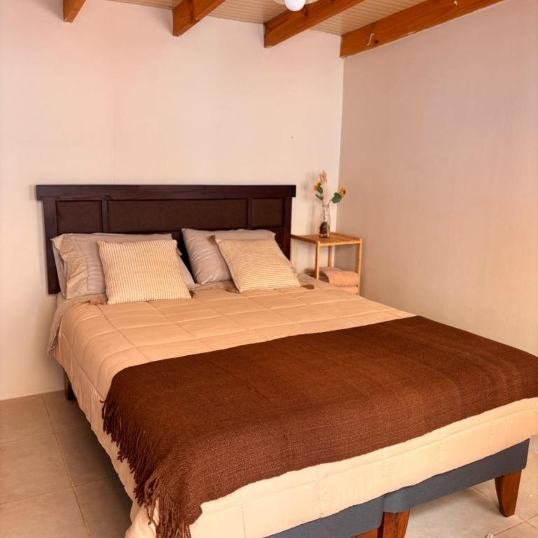 Muley - Double Room with Private Bathroom - 5