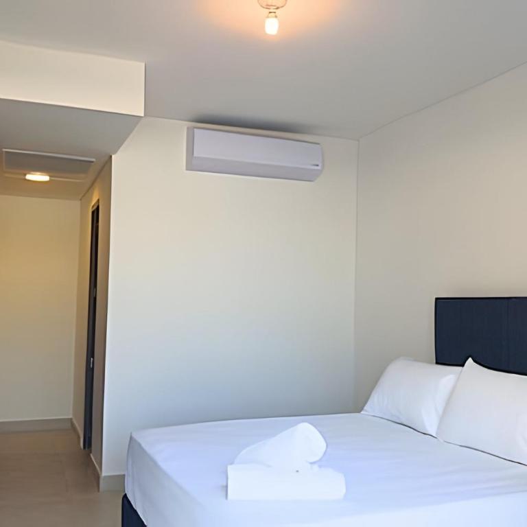 Brand new: Family-friendly apartment with private patio 2 bedrooms/2 bathrooms - Apartment - 6