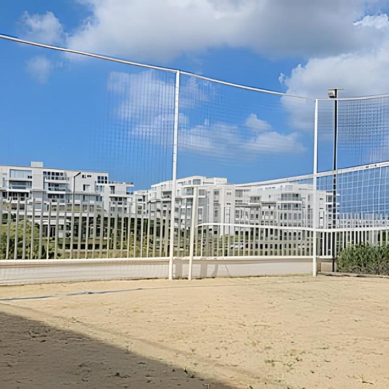 Brand new: Family-friendly apartment with private patio 2 bedrooms/2 bathrooms - Apartment - 32