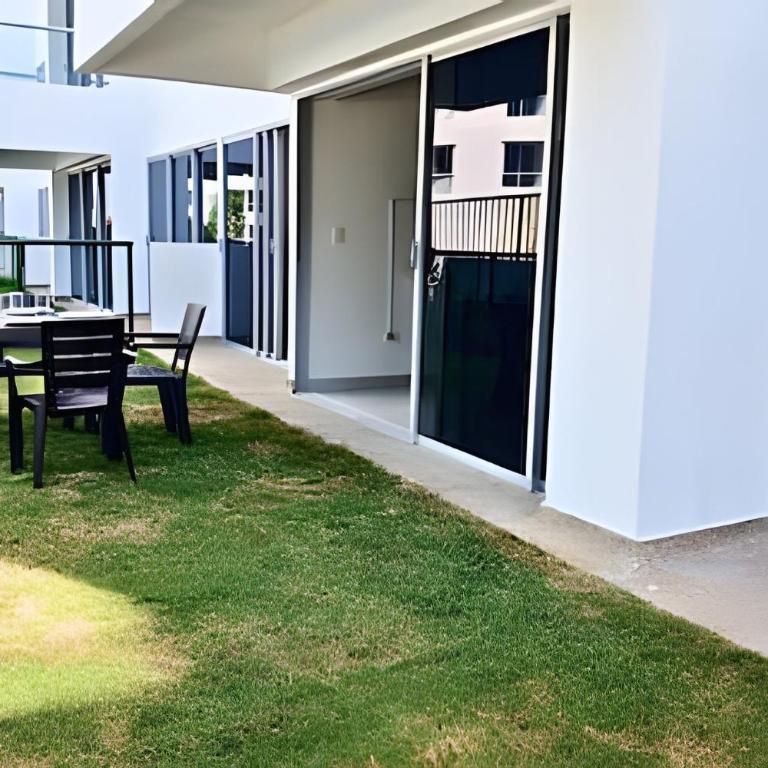 Brand new: Family-friendly apartment with private patio 2 bedrooms/2 bathrooms - Apartment - 60