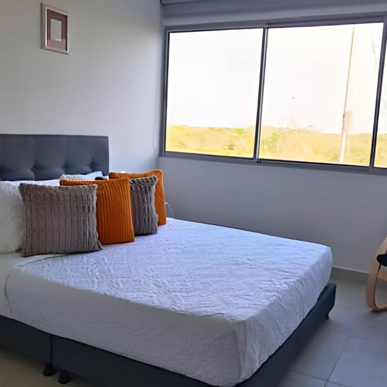 Brand new: Family-friendly apartment with private patio 2 bedrooms/2 bathrooms - Apartment - 6