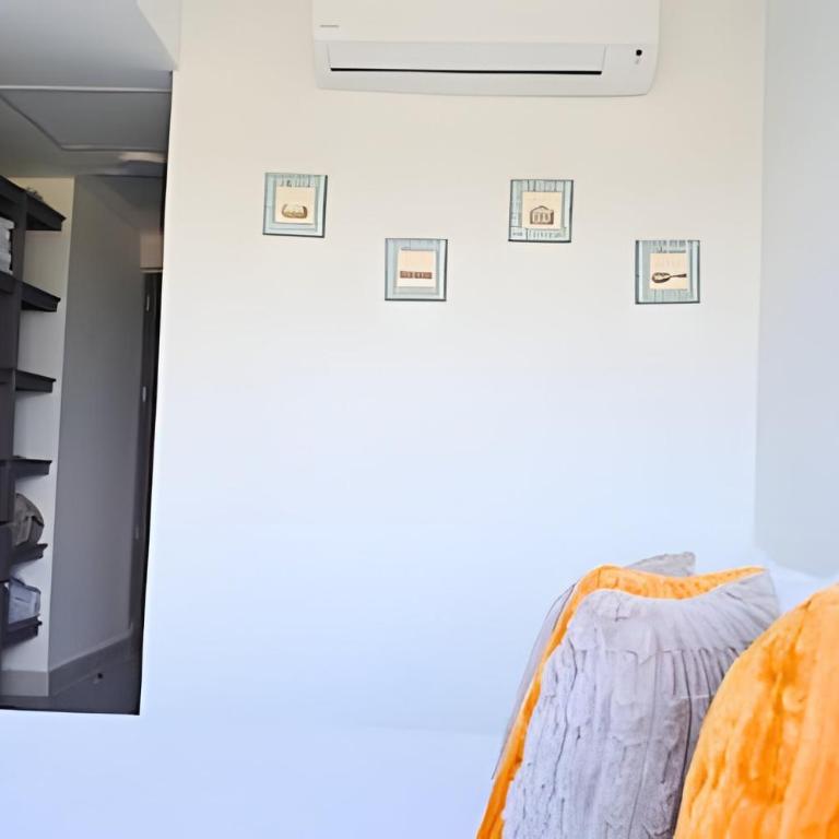 Brand new: Family-friendly apartment with private patio 2 bedrooms/2 bathrooms - Apartment - 7