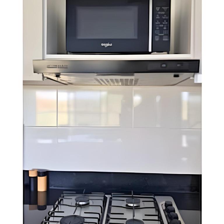 Brand new: Family-friendly apartment with private patio 2 bedrooms/2 bathrooms - Apartment - 21