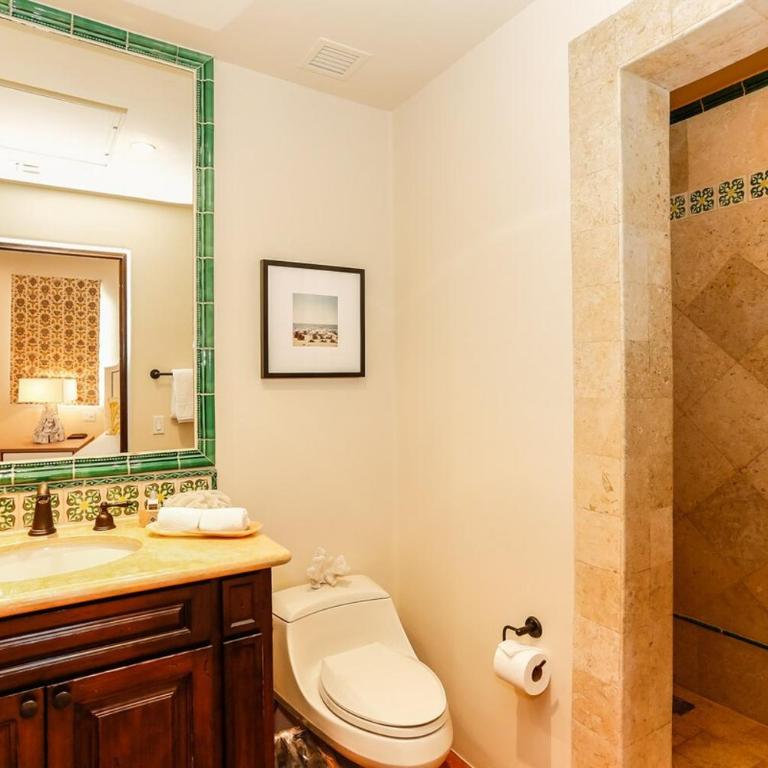 Luxury Beachfront Penthouse Hot Tub and Ocean Views - Apartamento - 6