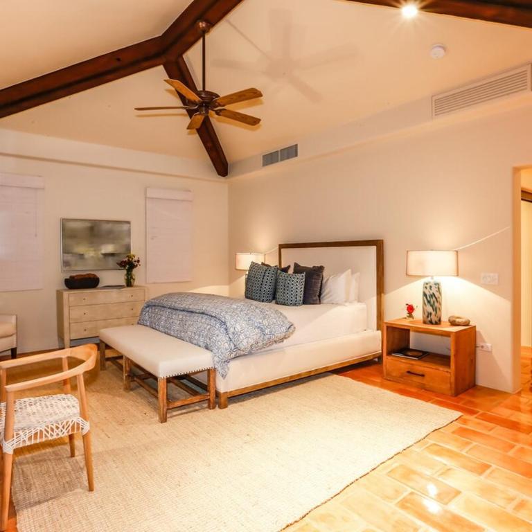 Luxury Beachfront Penthouse Hot Tub and Ocean Views - Apartamento - 13