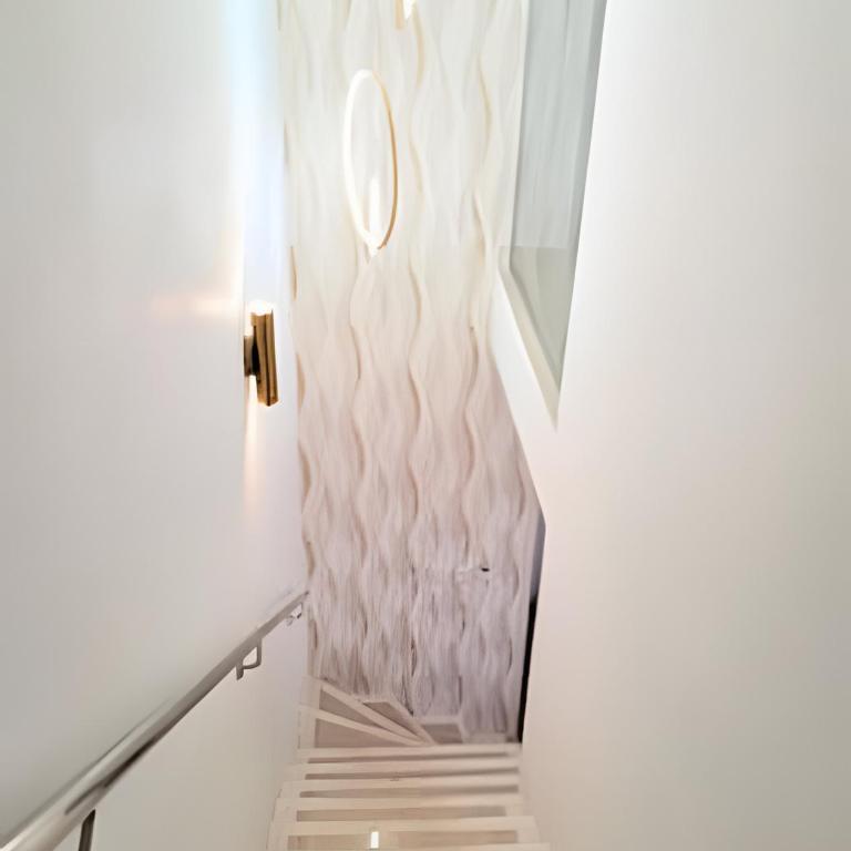 Beautiful duplex with 2 bedrooms, air conditioning, and rooftop in Bocagrande - Apartment - 5