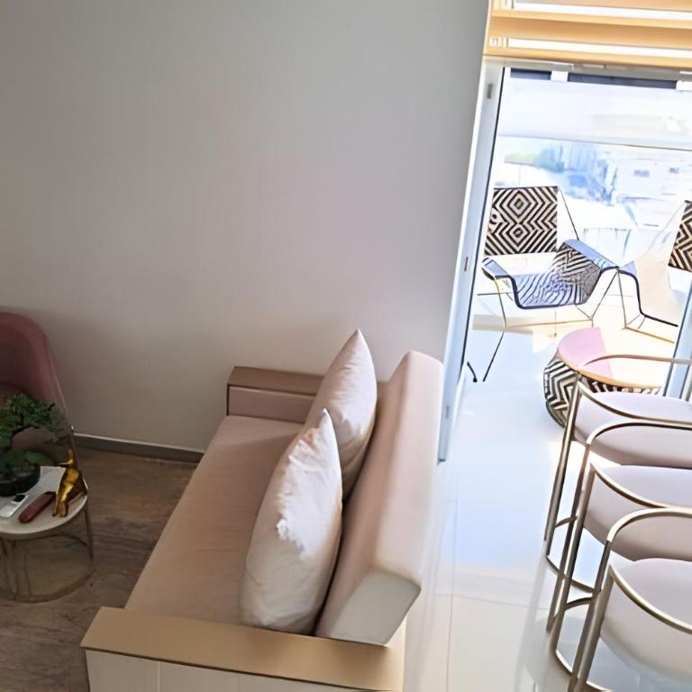 Beautiful duplex with 2 bedrooms, air conditioning, and rooftop in Bocagrande - Apartment - 25