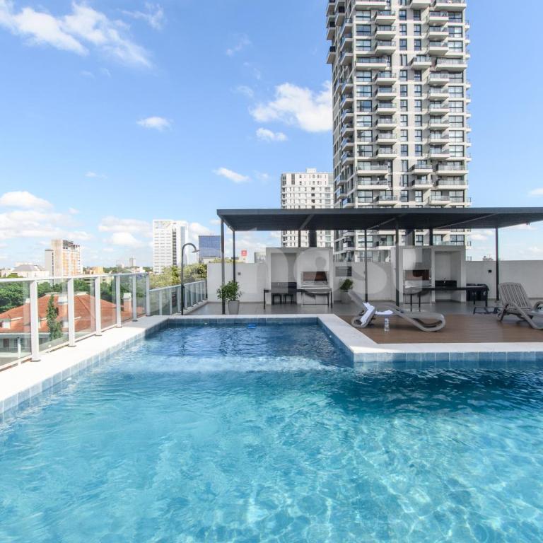 Elegant 1 BR in Home Palace near Shopping del Sol - Apartment - 28