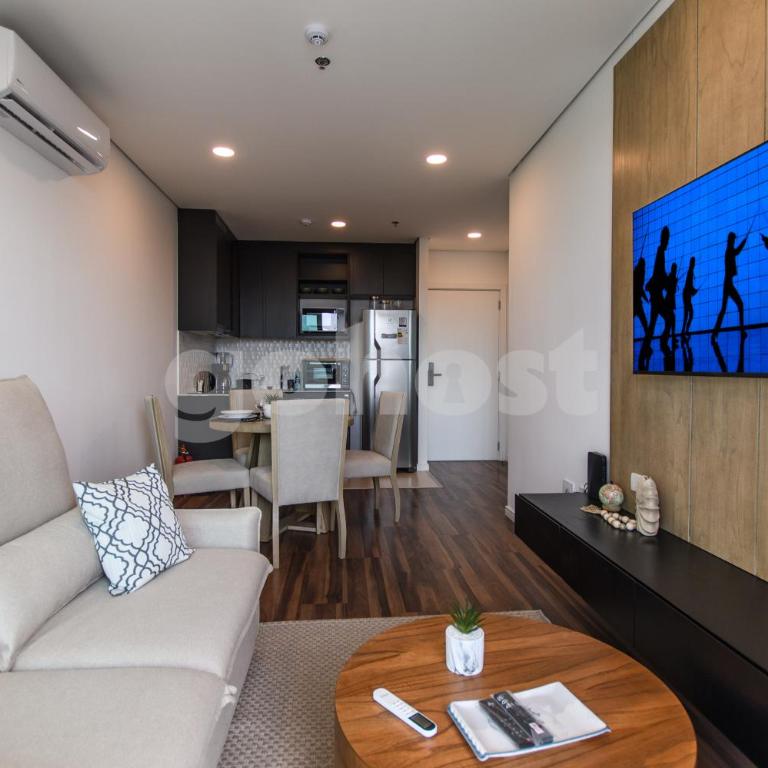 Elegant 1 BR in Home Palace near Shopping del Sol - Apartment - 3