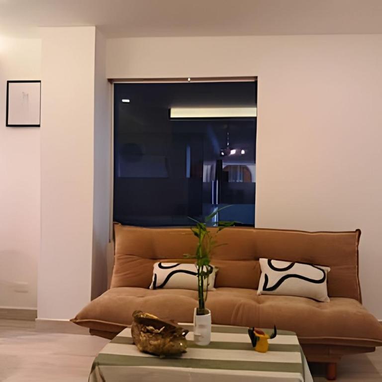 Studio apartment in the historic center - Apartment - 44