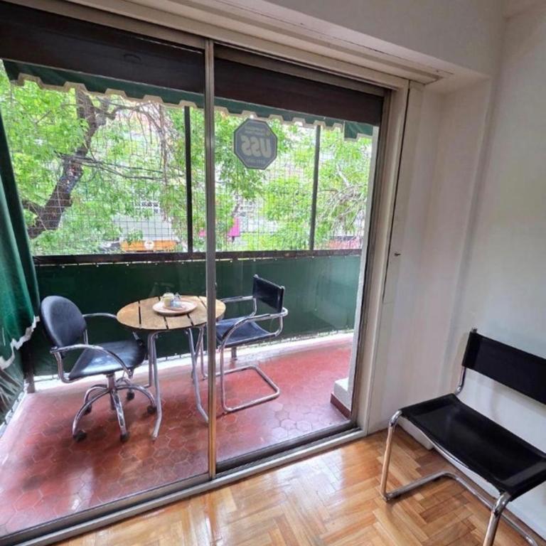 Luminoso 3 Ambientes con patio en Belgrano - Apartamento de 2 dormitorios - 4