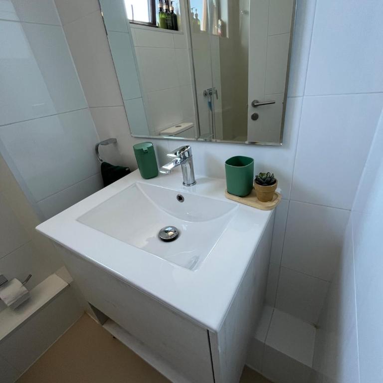Nuevo y Acogedor Departamento 1D1B WiFi y Parking - One-Bedroom Apartment - 18